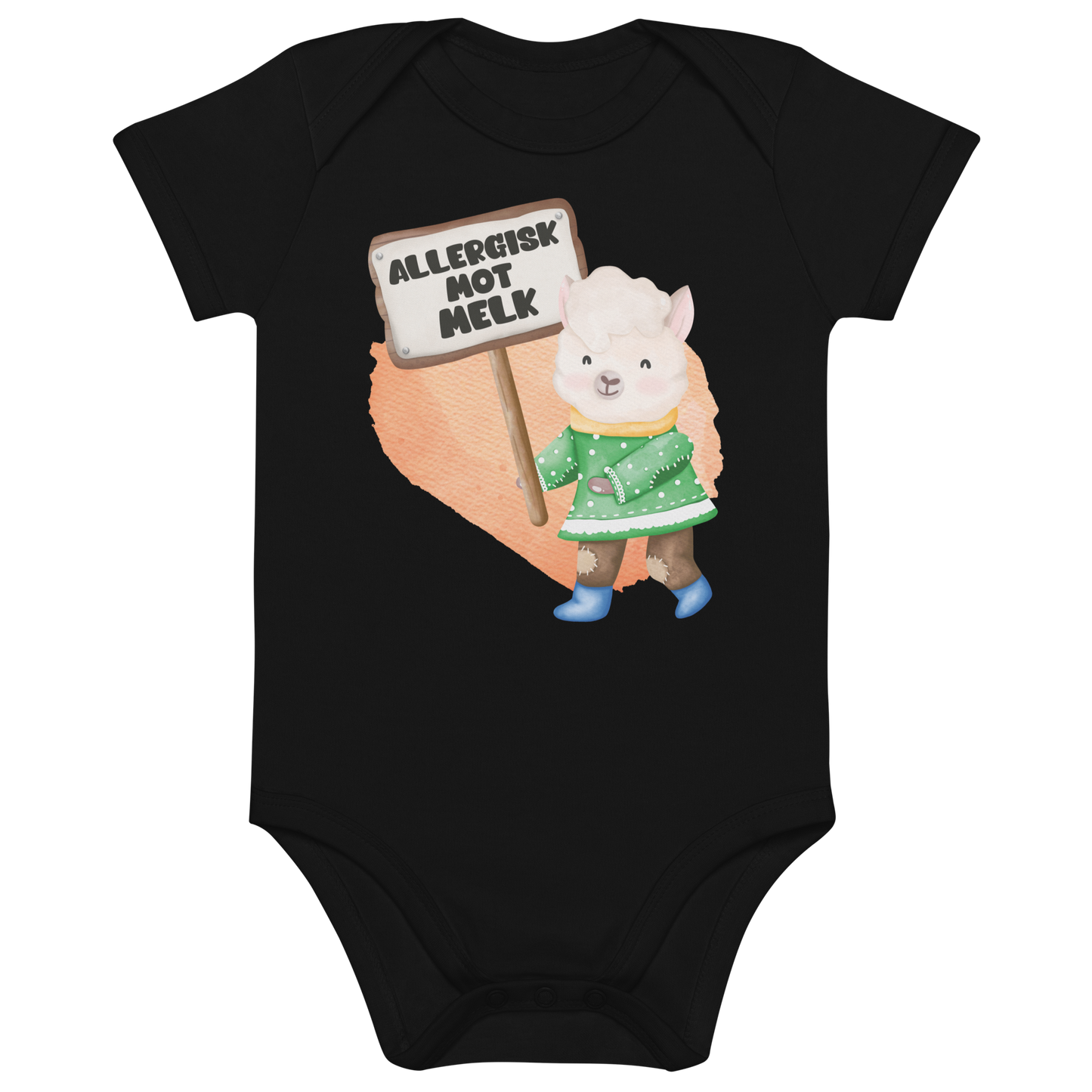 Svart babybody som ligger flatt, med en glad lama som holder oppe et skilt med teksten "Allergisk mot melk". Foto.
