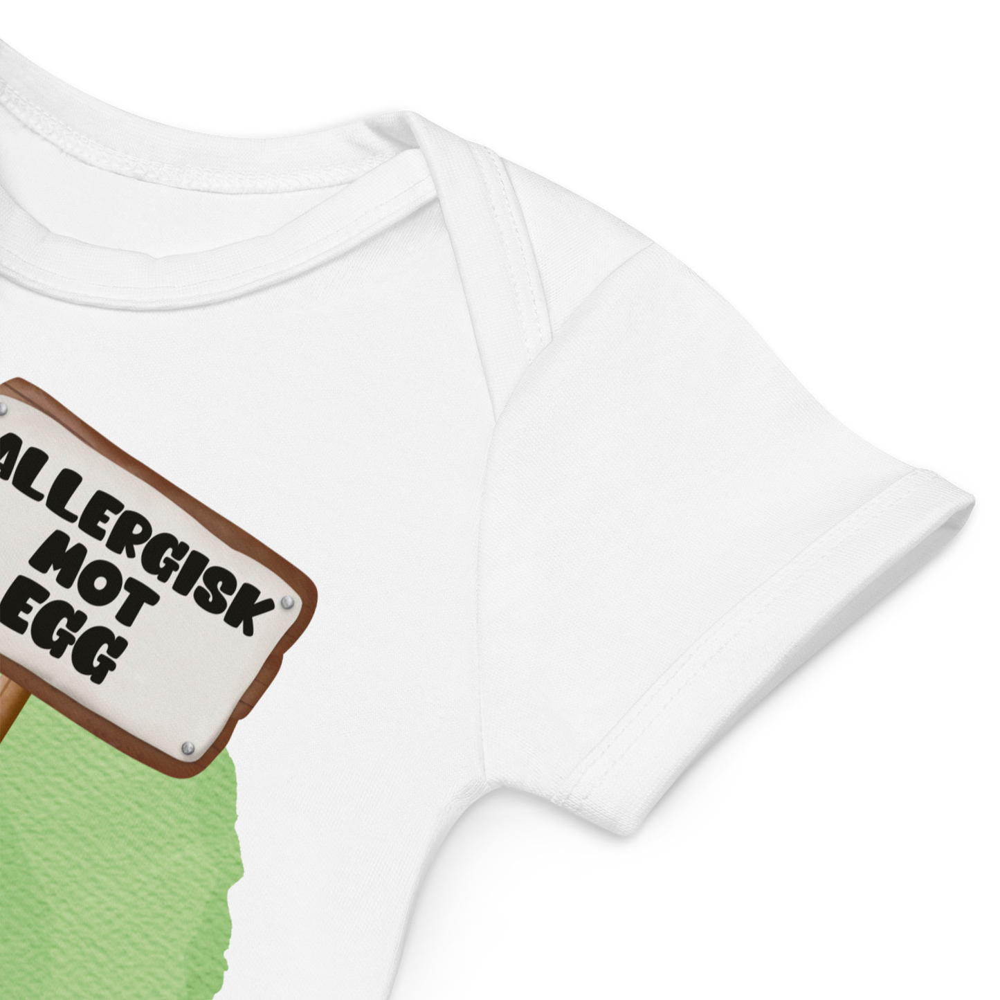 Babybody som ligger flatt, der bildet fokuserer på å vise at skuldrene er omslagslagte. Foto.