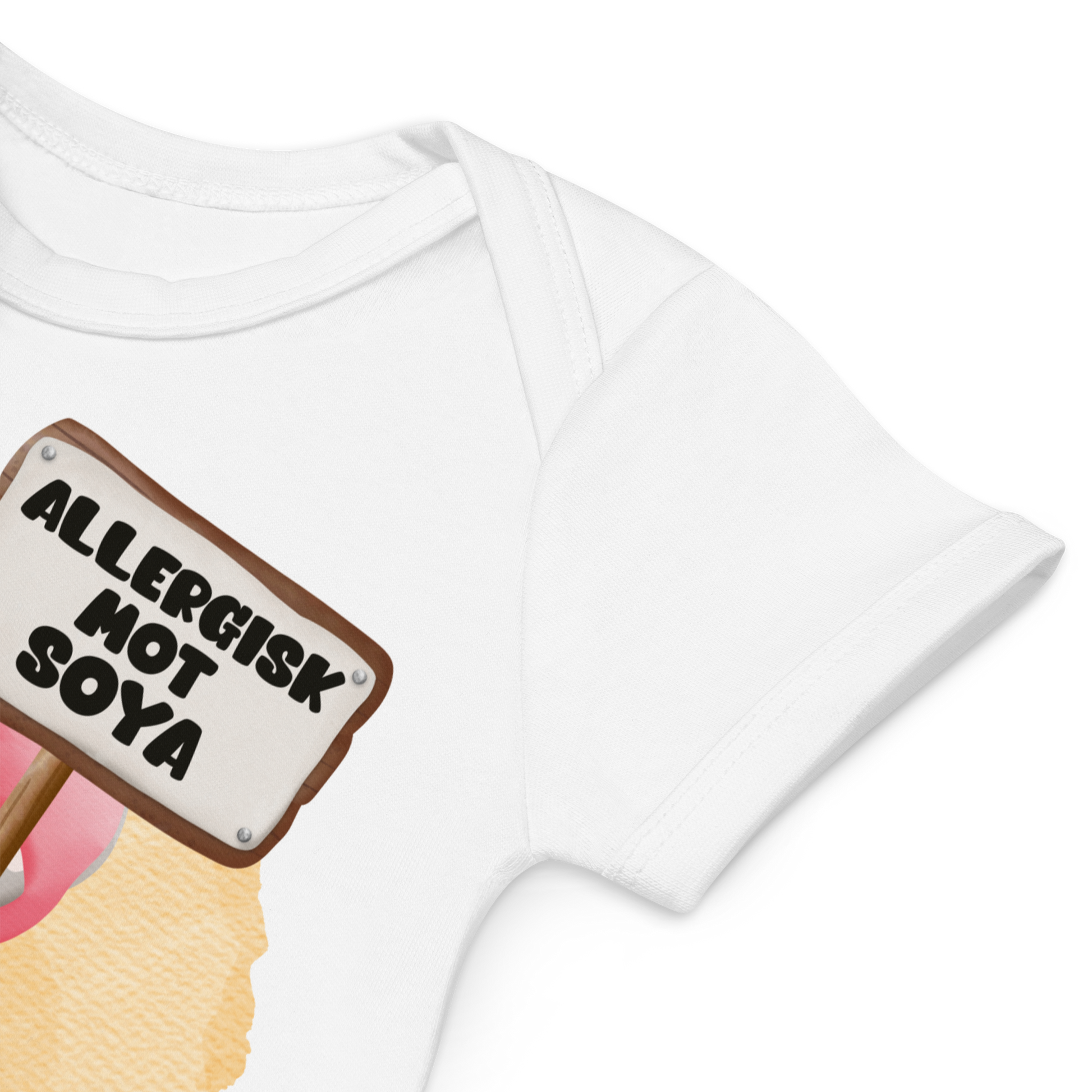 Babybody som ligger flatt, der bildet fokuserer på å vise at skuldrene er omslagslagte. Foto.