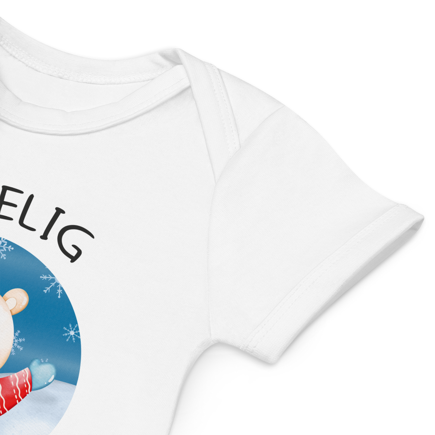 Babybody som ligger flatt, der bildet fokuserer på å vise at skuldrene er omslagslagte. Foto.