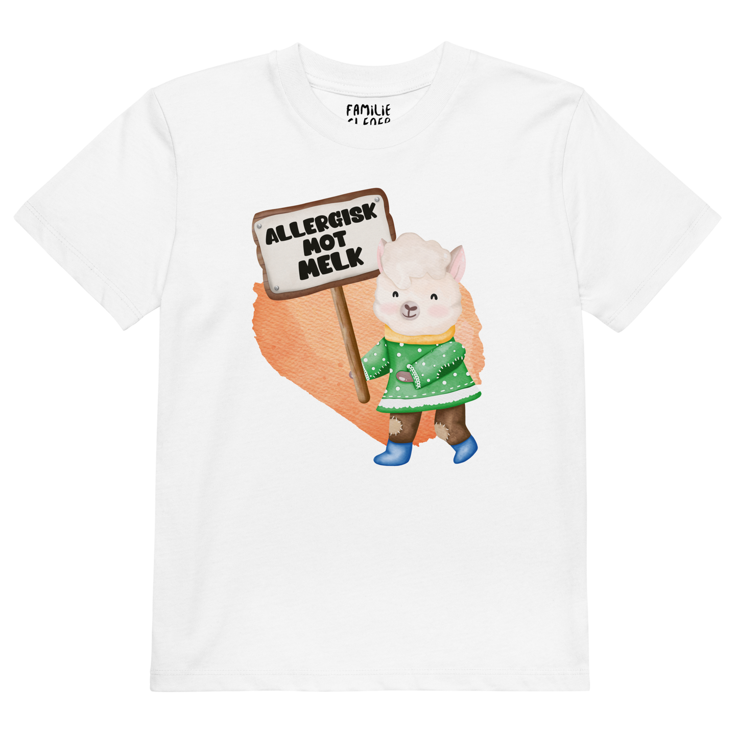 Hvit t-skjorte som ligger flatt, med en glad lama som holder oppe et skilt med teksten "Allergisk mot melk". Foto.
